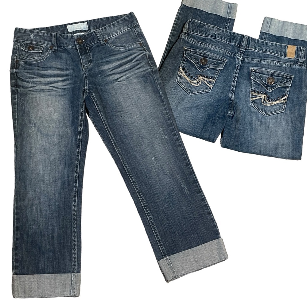 Maurices Capri Jeans Thick Stitch Distressed Flap Pockets Juniors Size 3/4